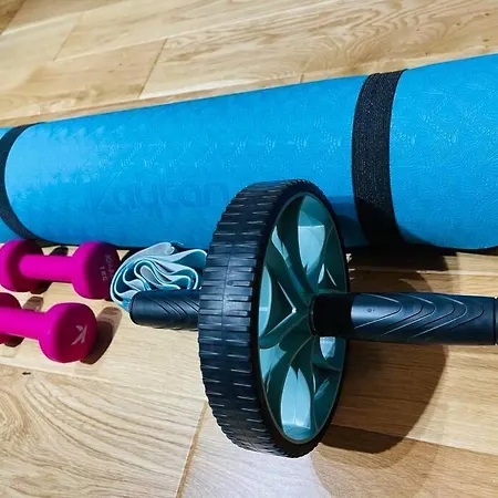 Mango W/patio & Parking *