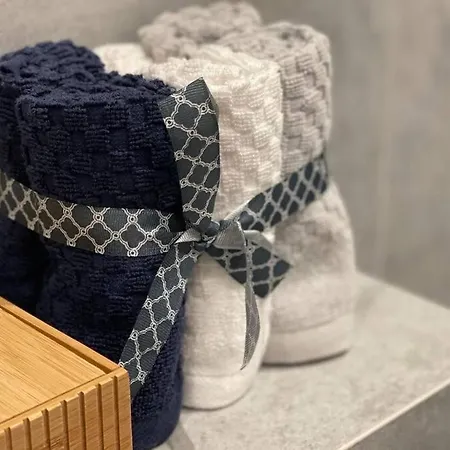 Lejlighed Mango W/patio & Parking *